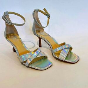VINCE CAMUTO ANKLE STRAP HEELED SANDAL SIZE 7